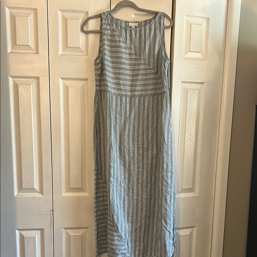 Striped Sleeveless Dress - Blue and White